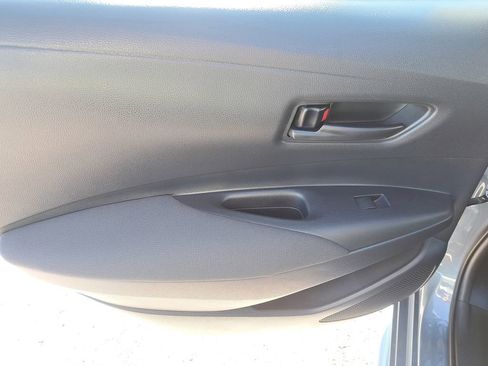 Certified 2025 Toyota Corolla LE image 7