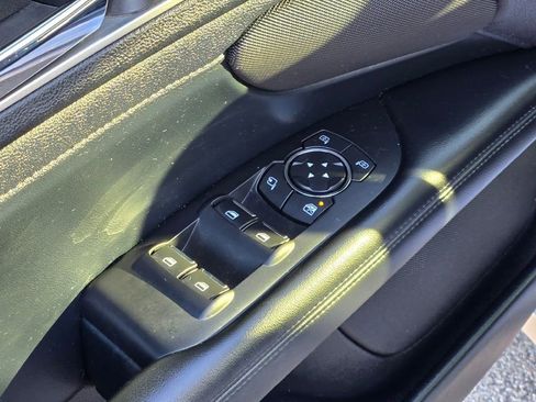 Used 2019 Lincoln MKZ Reserve w/ Reserve Plus Package image 16