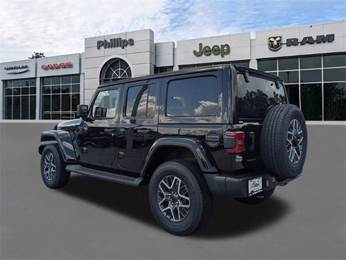 New 2025 Jeep Wrangler Sahara image 6