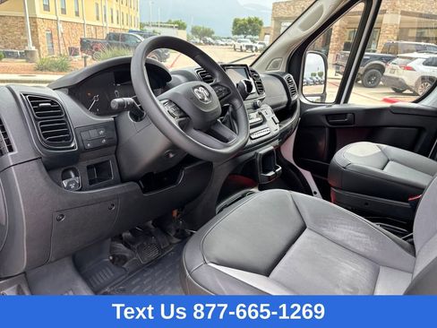 Used 2025 RAM ProMaster 3500 w/ Convenience Group FWD image 6