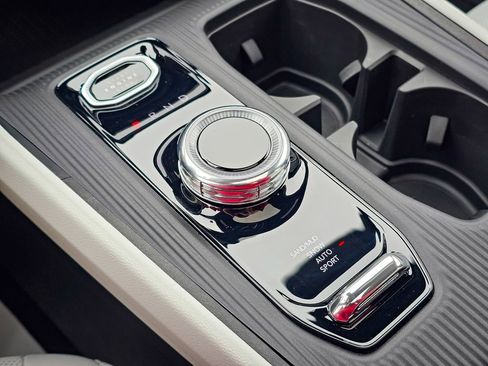 New 2026 Jeep Cherokee Limited image 26