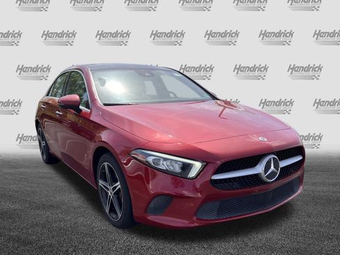 Used 2022 Mercedes-Benz A 220 4MATIC image 2