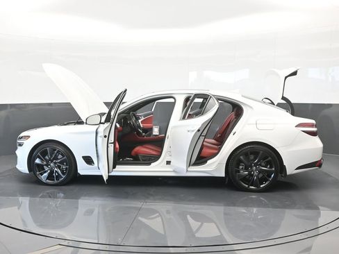 Used 2023 Genesis G70 3.3T w/ Sport Advanced Package image 75