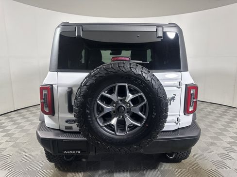 Certified 2023 Ford Bronco Badlands AWD/4WD image 6