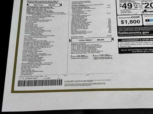 Used 2023 Jeep Wrangler Unlimited Sahara w/ Dual Top Group image 44