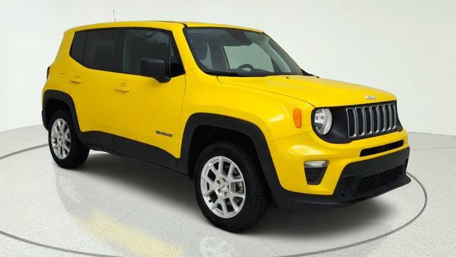 Used 2023 Jeep Renegade Latitude AWD/4WD image 7