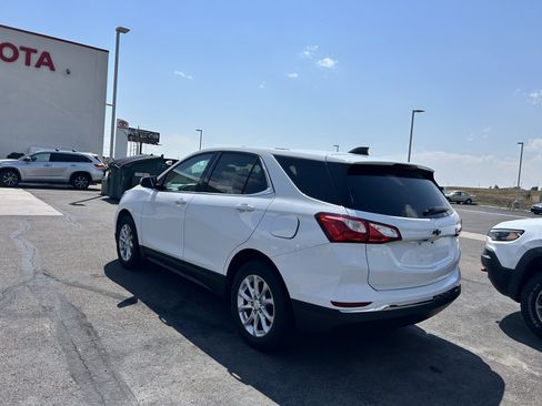 Used 2018 Chevrolet Equinox LT FWD image 3