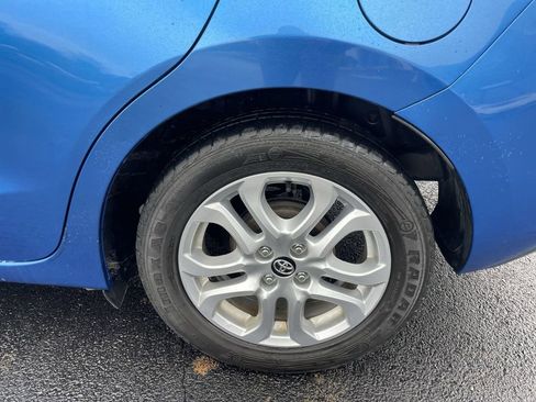 Used 2018 Toyota Yaris iA FWD image 7