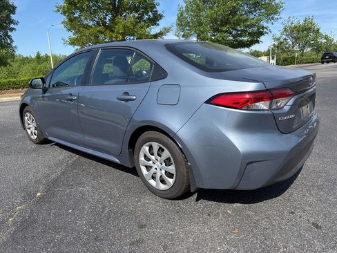 Used 2026 Toyota Corolla LE image 4