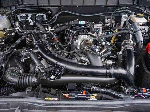 Used 2024 Ford Bronco Outer Banks AWD/4WD image 26