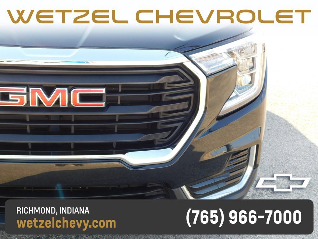 Used 2022 GMC Terrain SLE w/ Driver Convenience Package AWD/4WD image 9
