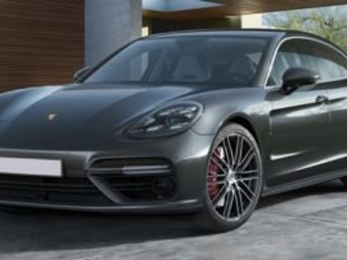 Used 2017 Porsche Panamera Turbo image 1