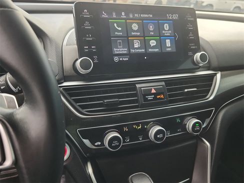 Used 2022 Honda Accord Sport image 22