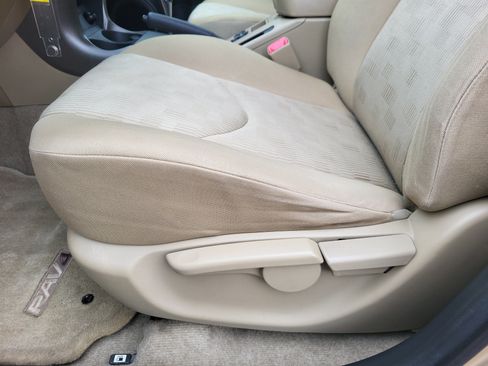 Used 2009 Toyota RAV4 UP image 8