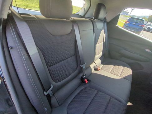 Used 2022 Chevrolet Bolt LT image 26