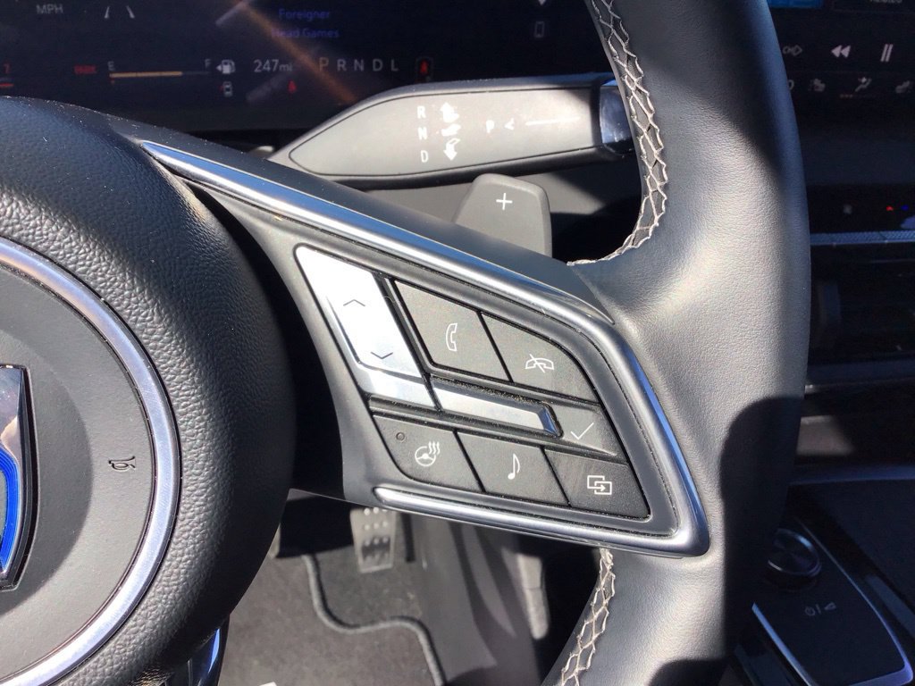 Used 2026 Buick Enclave Preferred w/ Power Package FWD image 24