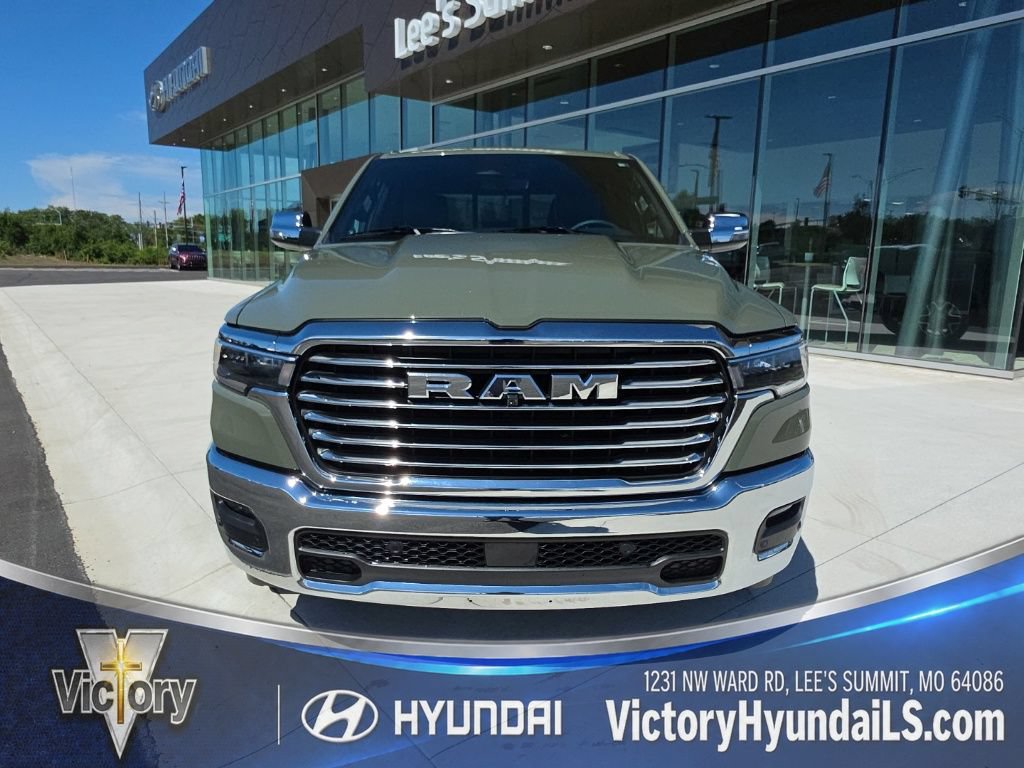 Used 2026 RAM 1500 Laramie AWD/4WD image 10