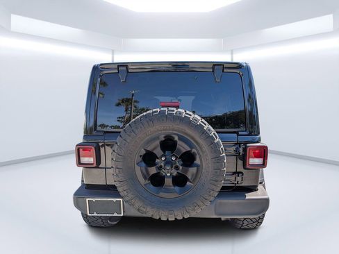 Used 2021 Jeep Wrangler Unlimited Sport w/ Sun And Sound Package AWD/4WD image 6