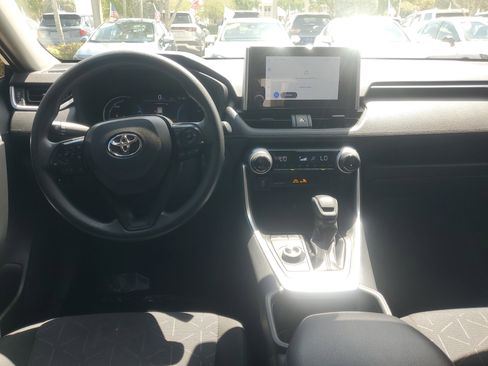 Certified 2025 Toyota RAV4 XLE AWD/4WD image 10