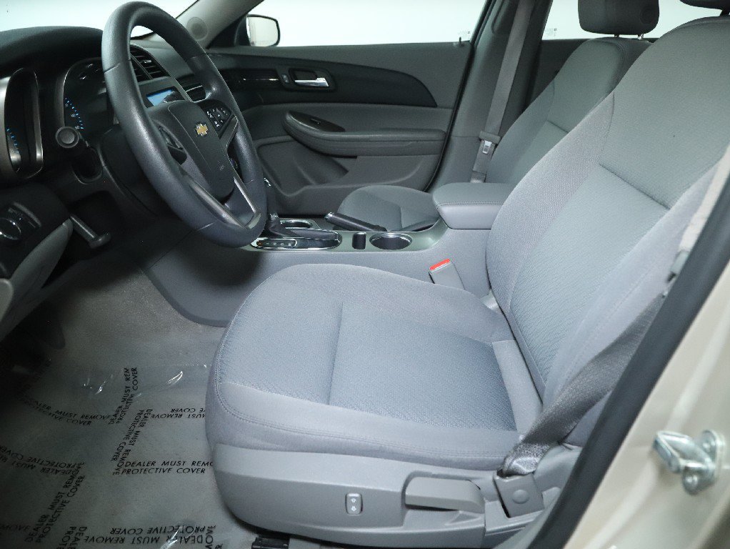 Used 2014 Chevrolet Malibu LS w/ Protection Package FWD image 18