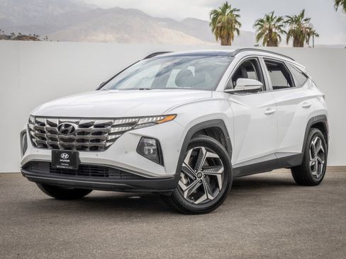 Used 2023 Hyundai Tucson Limited w/ Cargo Package AWD/4WD image 1