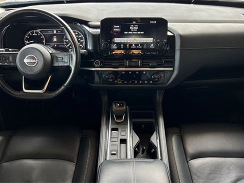 Used 2023 Nissan Pathfinder SL w/ SL Premium Package image 18