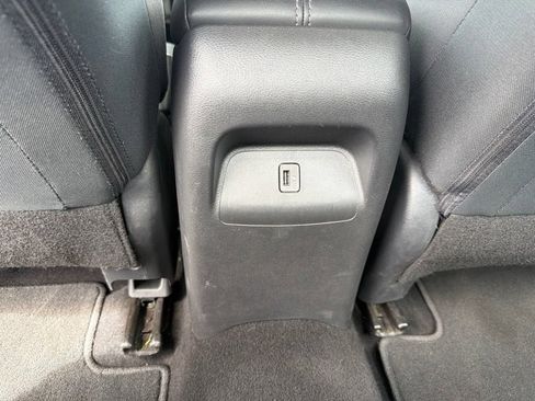 Used 2024 Nissan Sentra SV FWD image 20