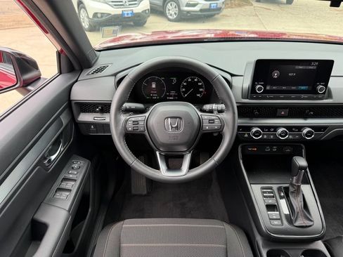 Used 2024 Honda CR-V Sport image 2