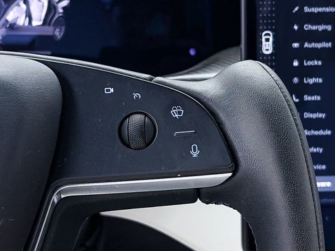 Used 2023 Tesla Model X Plaid image 30