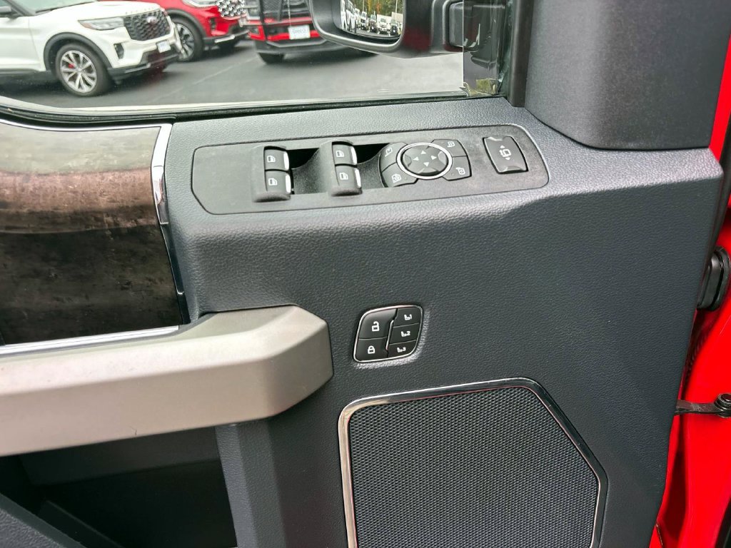 Used 2022 Ford F350 Lariat AWD/4WD image 16