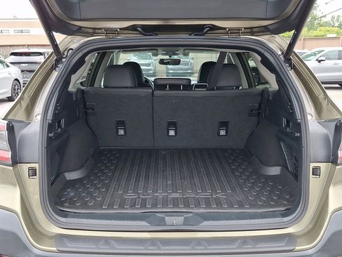 Used 2021 Subaru Outback Limited AWD/4WD image 27