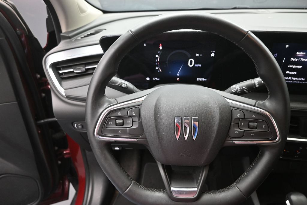 Used 2025 Buick Encore GX Sport Touring FWD image 29