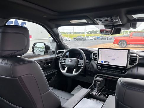 New 2026 Toyota Tundra Platinum AWD/4WD image 30
