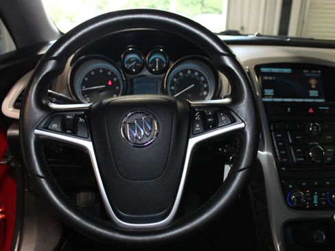 Used 2015 Buick Verano w/ Comfort Package FWD image 10
