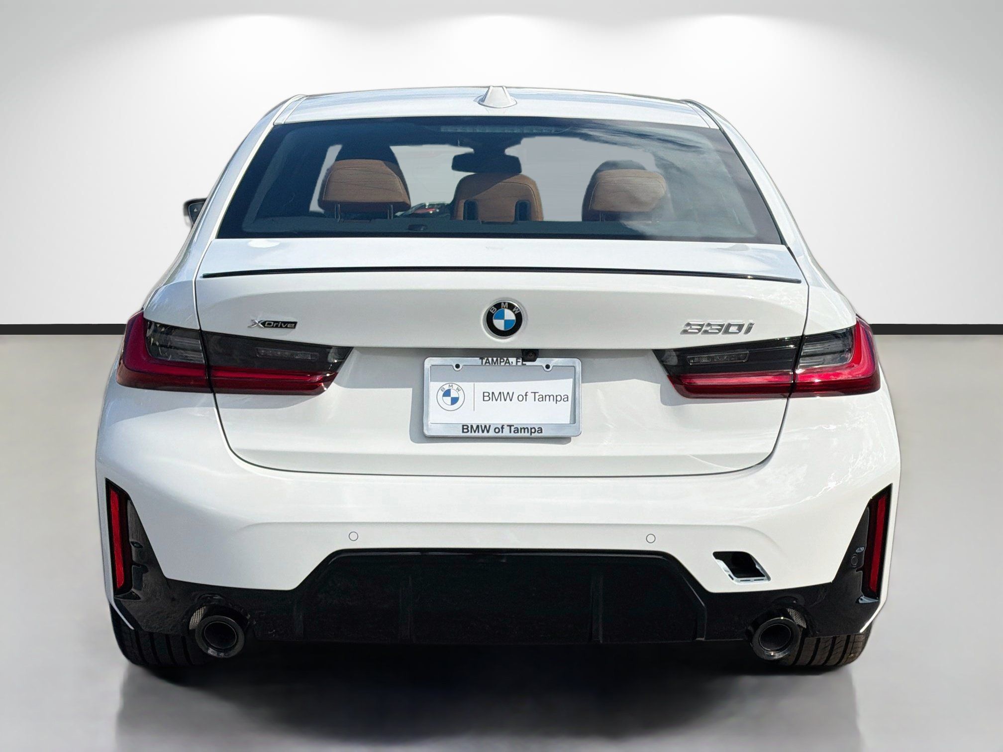 New 2026 BMW 330i xDrive Sedan w/ M Sport Package AWD/4WD image 4