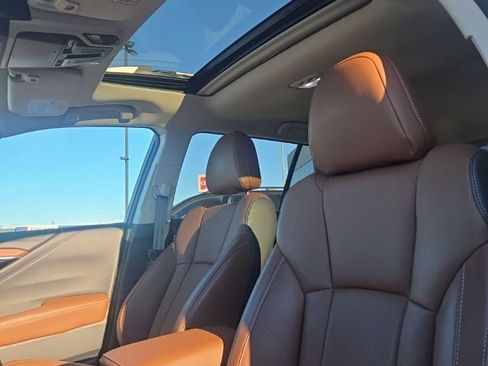 Used 2023 Subaru Outback Touring w/ Popular Package #2 image 22