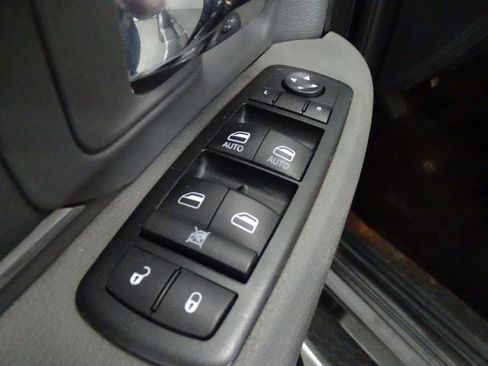Used 2014 RAM 1500 Big Horn AWD/4WD image 9
