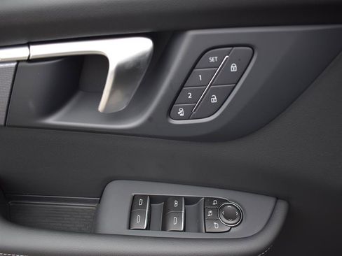 New 2026 Buick Enclave Sport Touring w/ Power Package image 16