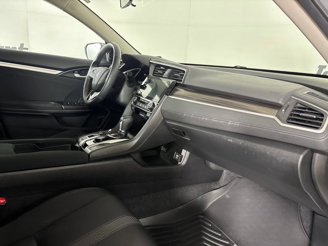 Used 2021 Honda Civic EX image 30
