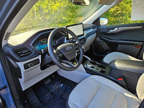 Certified 2023 Ford Escape Active w/ Tech Pack #2 image 13