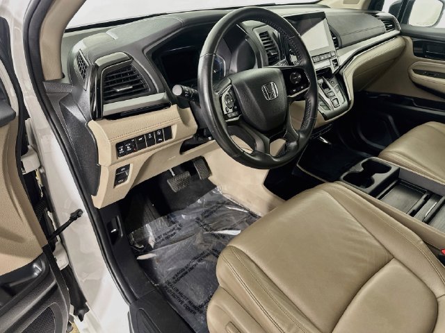 Certified 2024 Honda Odyssey Touring image 24