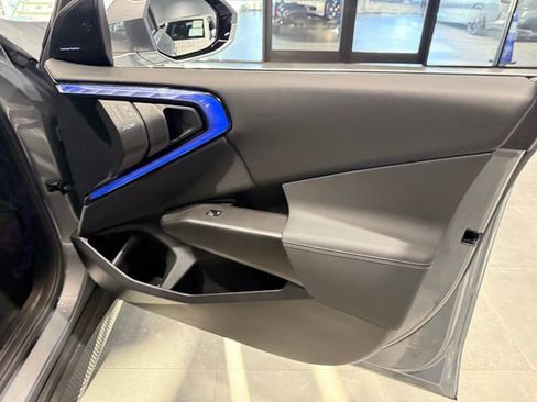 Certified 2025 BMW X3 xDrive30i w/ Premium Package image 28