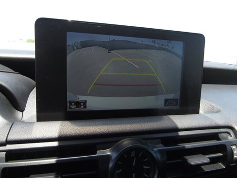 Used 2025 Lexus IS 300 F Sport RWD image 18
