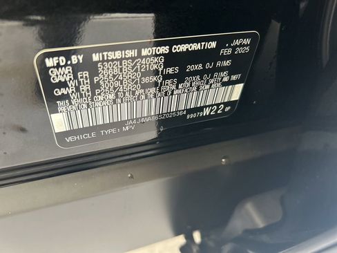 New 2025 Mitsubishi Outlander AWD image 45