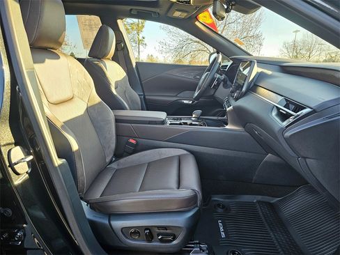 Used 2026 Lexus RX 450h Luxury w/ Convenience Package image 19