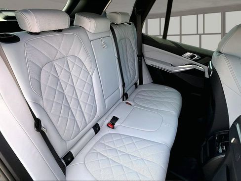 Used 2026 BMW X5 sDrive40i w/ Premium Package RWD image 27
