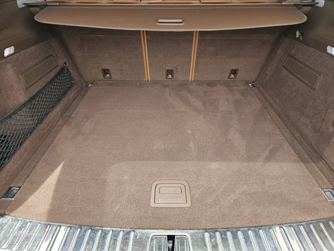 Certified 2022 Porsche Cayenne E-Hybrid AWD/4WD image 31