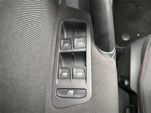 Used 2021 Volkswagen GTI S image 18