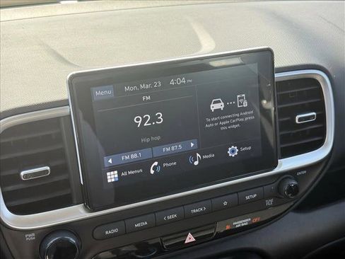 New 2026 Hyundai Venue SE image 14