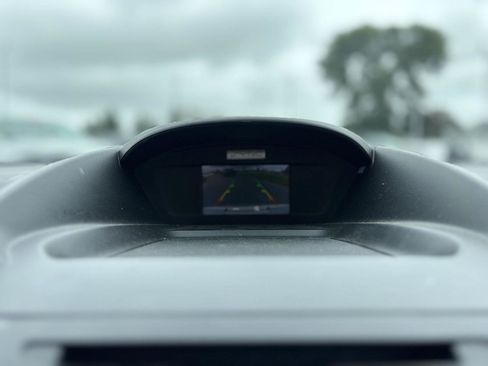 Used 2017 Ford Escape SE FWD image 24